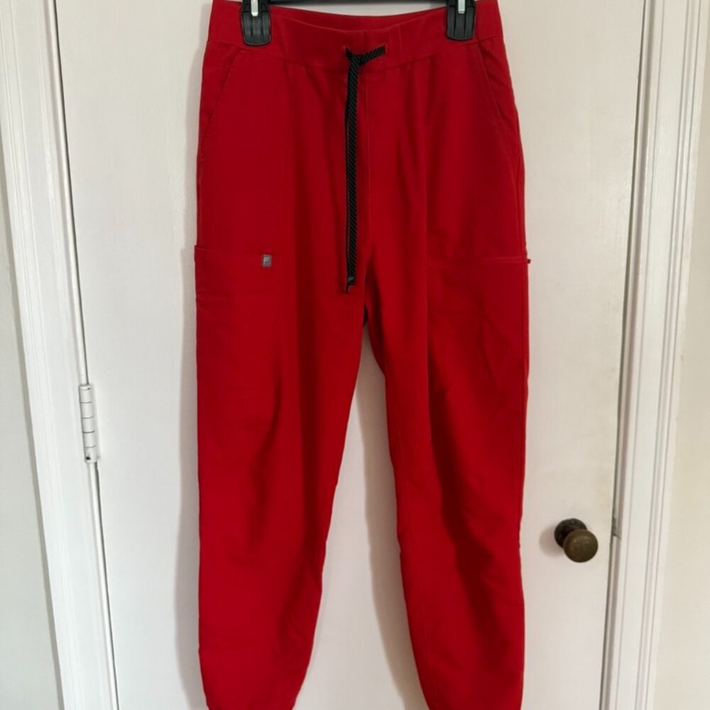 Fabletics High-Waisted Scrub Joggers